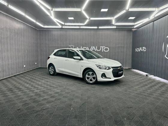 CHEVROLET ONIX 1.0 TURBO FLEX AUTOMÁTICO CHEVROLET ONIX 1.0 TURBO FLEX AUTOMÁTICO